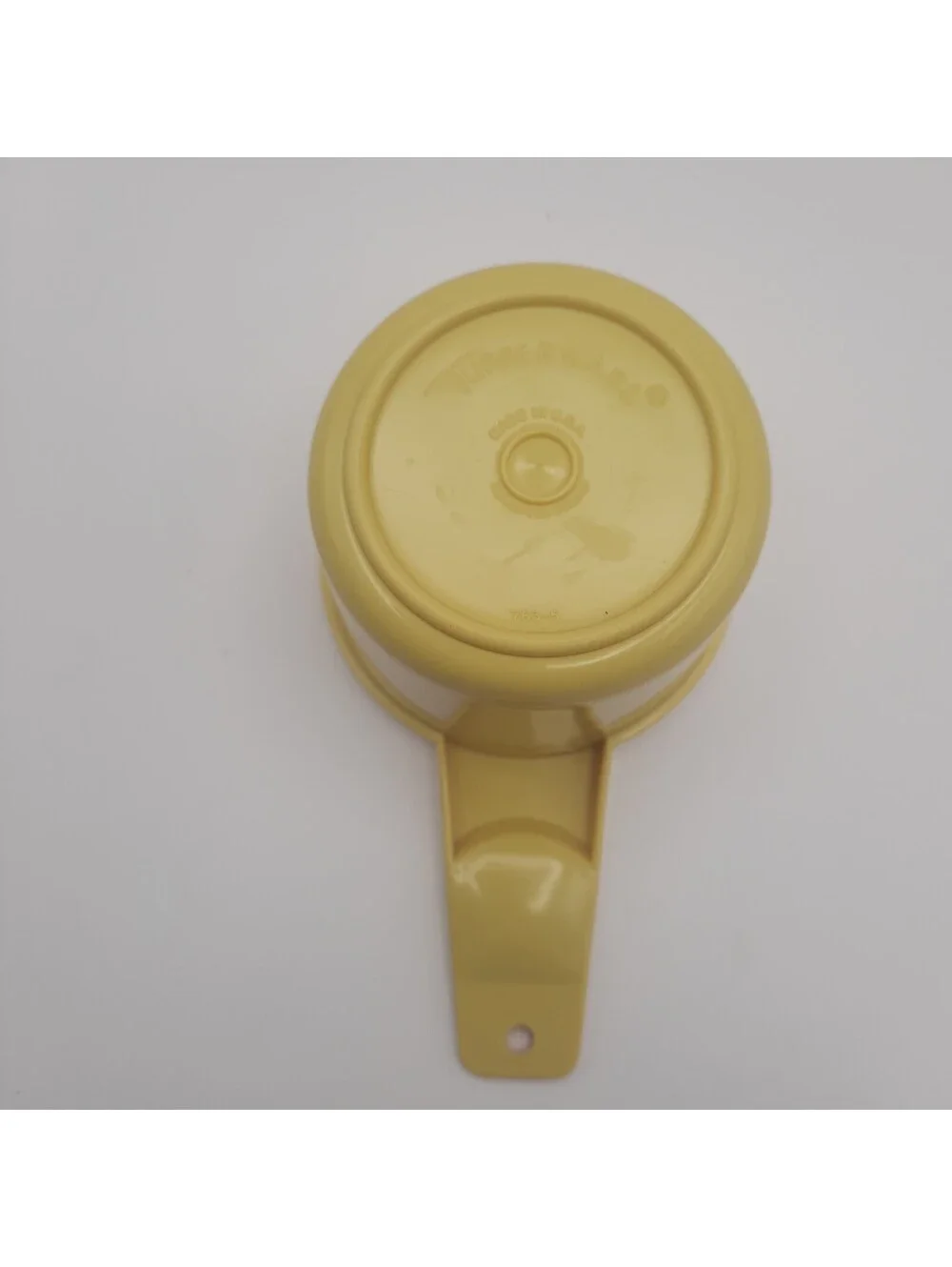 Tupperware Measuring 2/3 Cup Replacement Mustard Yellow Kitchen Gadget